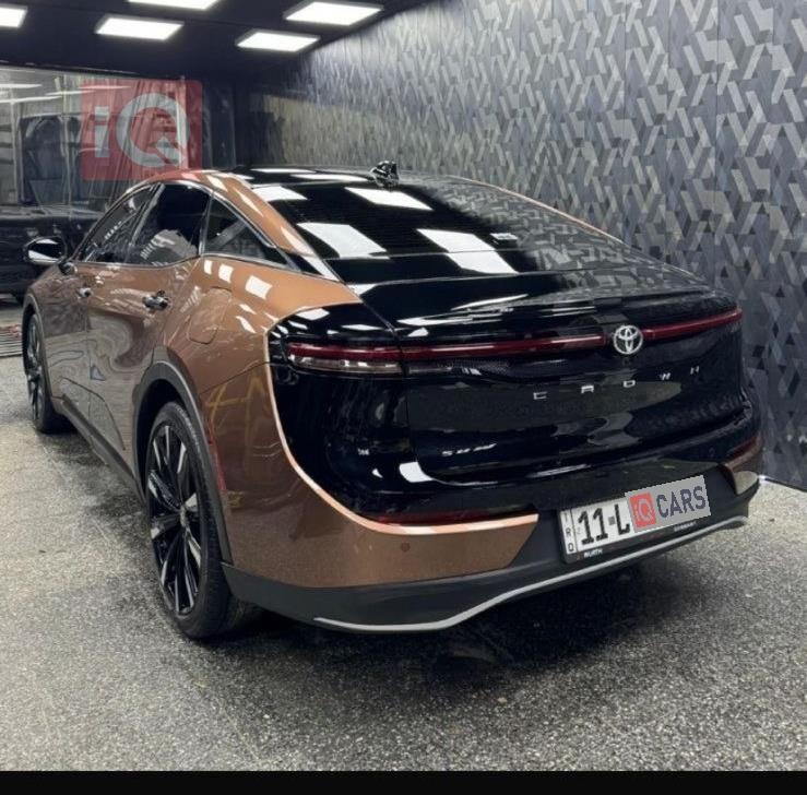 تۆیۆتا کراون